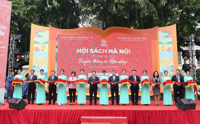 Nhìn lại 7 lần Hội sách Hà Nội: Để vừa là ngày hội, vừa khích lệ văn hóa đọc