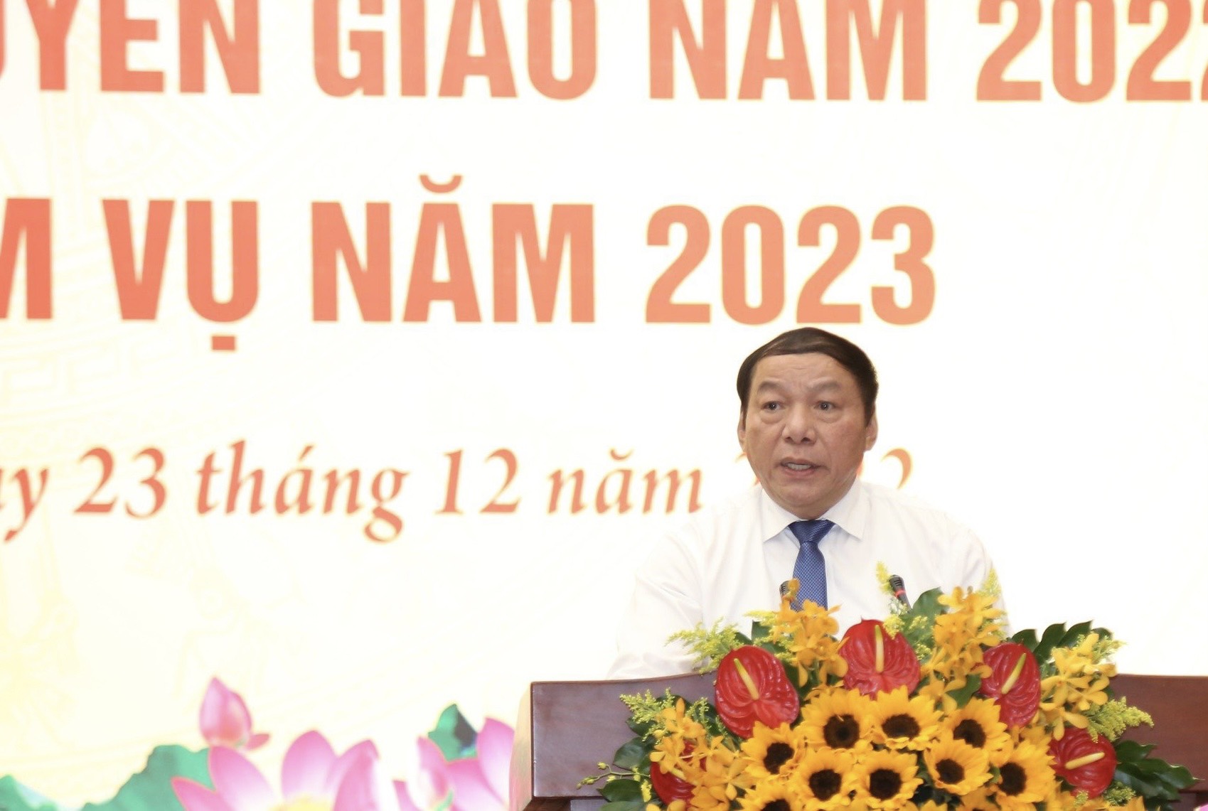 Bộ trưởng Nguyễn Văn Hùng: Chỉ khi có được chương trình mục tiêu quốc gia thì mới tạo được điều kiện cho văn hóa phát triển toàn diện