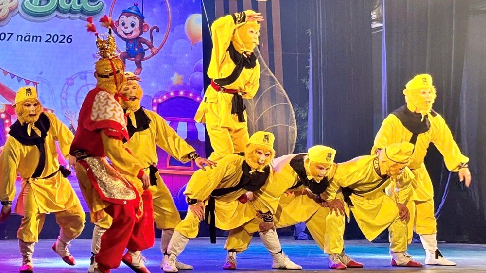 Gala Xiếc “Hoa dâng Bác”: Lan tỏa yêu thương đến trẻ em yếu thế
