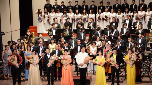 Hòa nhạc kỷ niệm 21 năm ngày công diễn lần đầu của Nhà hát Giao hưởng Nhạc Vũ Kịch