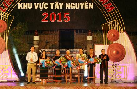 Liên hoan dân ca Việt Nam năm 2015 khu vực Tây Nguyên