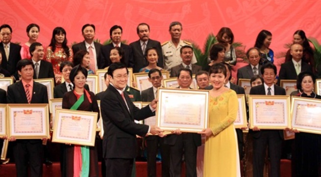 Nguyên tắc làm việc của Hội đồng cấp Nhà nước xét tặng danh hiệu “Nghệ sĩ nhân dân”, “Nghệ sĩ ưu tú” lần thứ 8 – năm 2015
