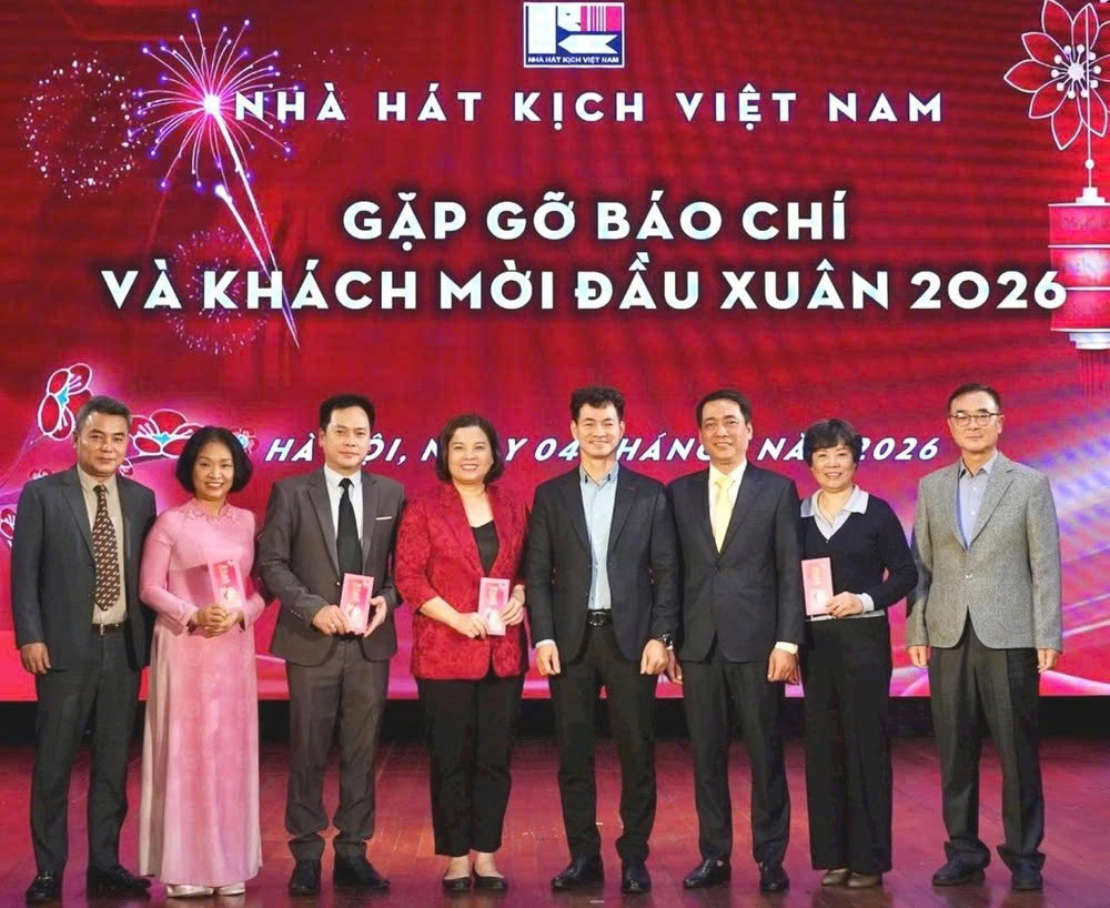 Nhà hát kịch Việt Nam: "Vũ Như Tô" mở nhịp 100 đêm sáng đèn
