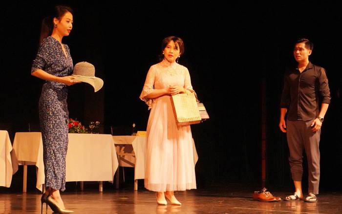 Nhà hát Tuổi Trẻ dàn dựng vở kịch kinh điển “Hedda Gabler”