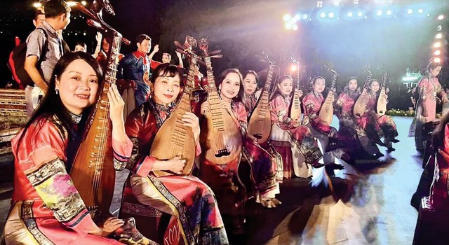 Nỗ lực giữ gìn hồn cốt dân tộc qua nhạc cụ truyền thống Việt Nam