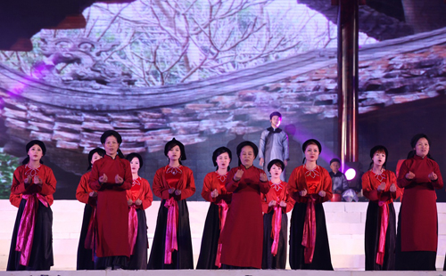 Phú Thọ: Nhiều sự kiện về di sản Hát Xoan được tổ chức tại Lễ hội Đền Hùng 2015