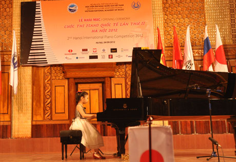 Tổ chức Cuộc thi piano quốc tế lần thứ ba