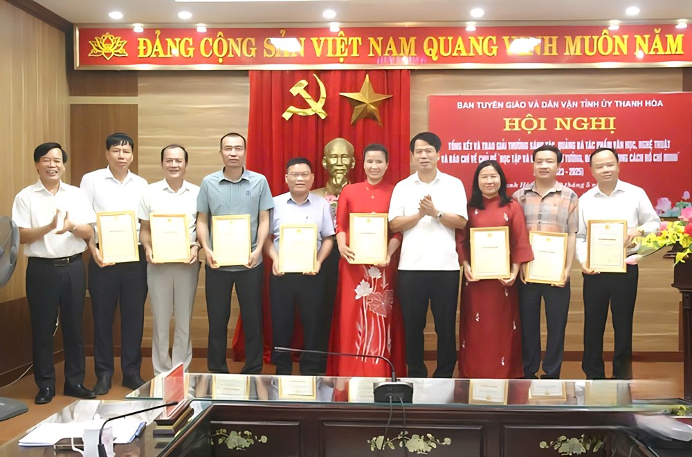 Tỏa sáng những tác phẩm lan tỏa tư tưởng, đạo đức, phong cách Hồ Chí Minh