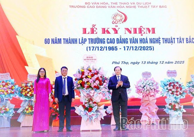 Trường Cao đẳng Văn hóa nghệ thuật Tây Bắc kỷ niệm 60 năm ngày thành lập