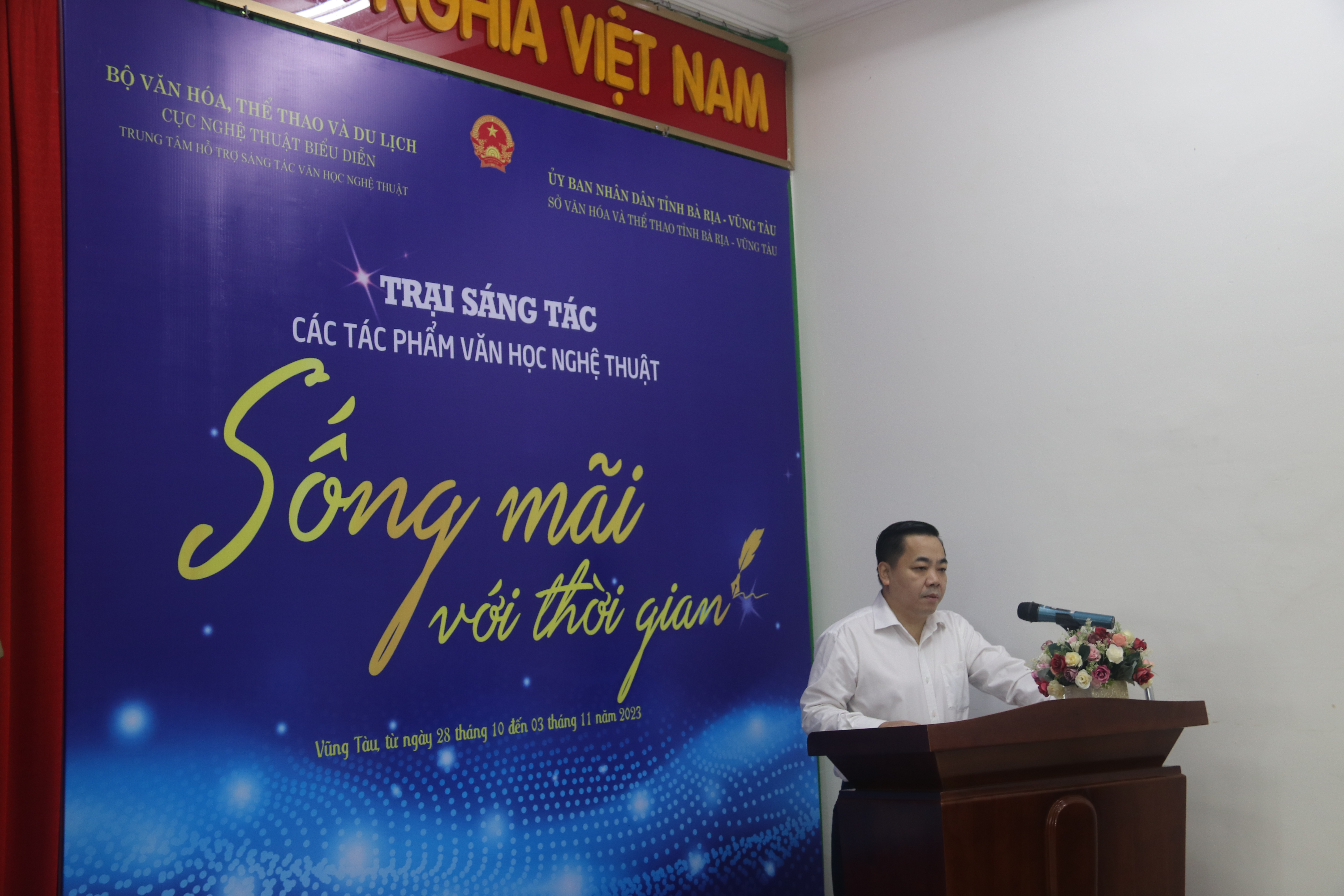 Khai mạc Trại sáng tác các tác phẩm văn học nghệ thuật “Sống mãi với thời gian” (Khu vực phía Nam)