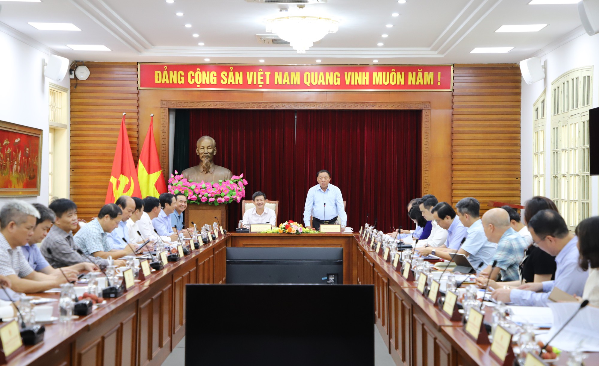 Bộ trưởng Nguyễn Văn Hùng: Nhân lên sức mạnh từ văn hoá và bằng văn hoá để phát triển tỉnh Quảng Trị