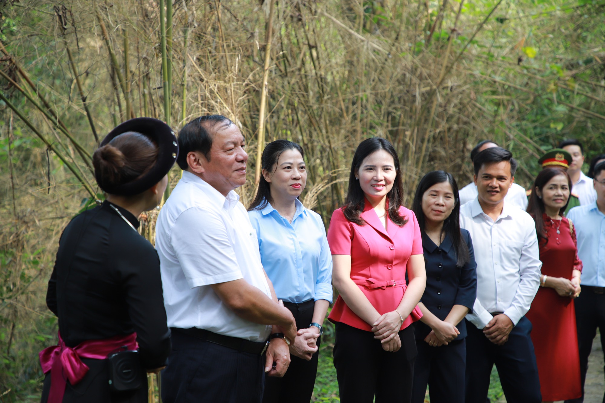 Bộ trưởng Nguyễn Văn Hùng thăm Khu Di tích quốc gia đặc biệt Tân Trào, Tuyên Quang